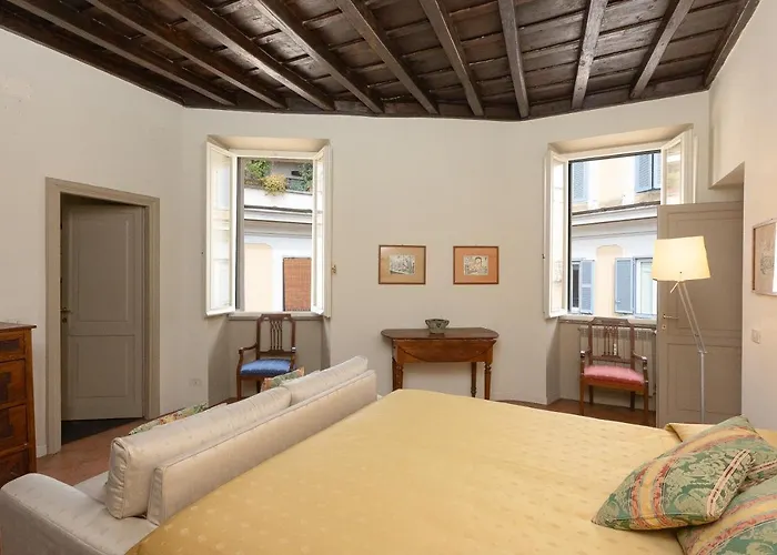 Amazing Fontana Di Trevi Appartement Rome