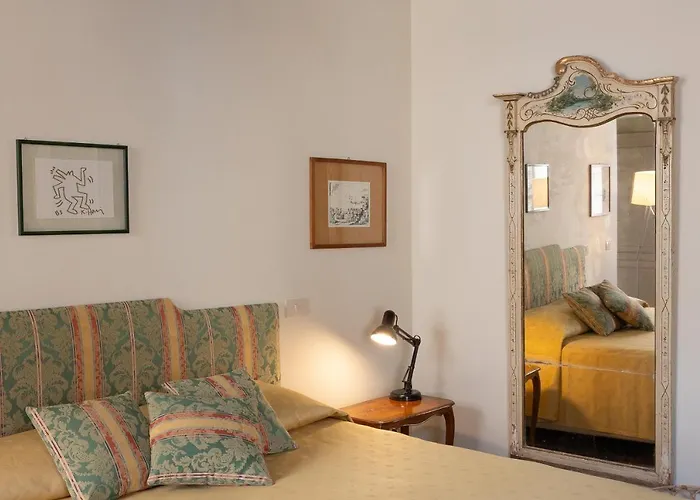 Amazing Fontana Di Trevi Appartement *